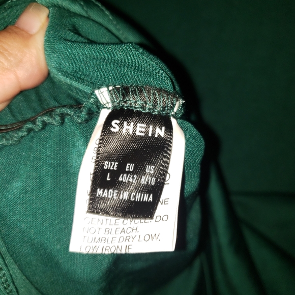 NWOT Shein cropped top - Picture 4 of 5